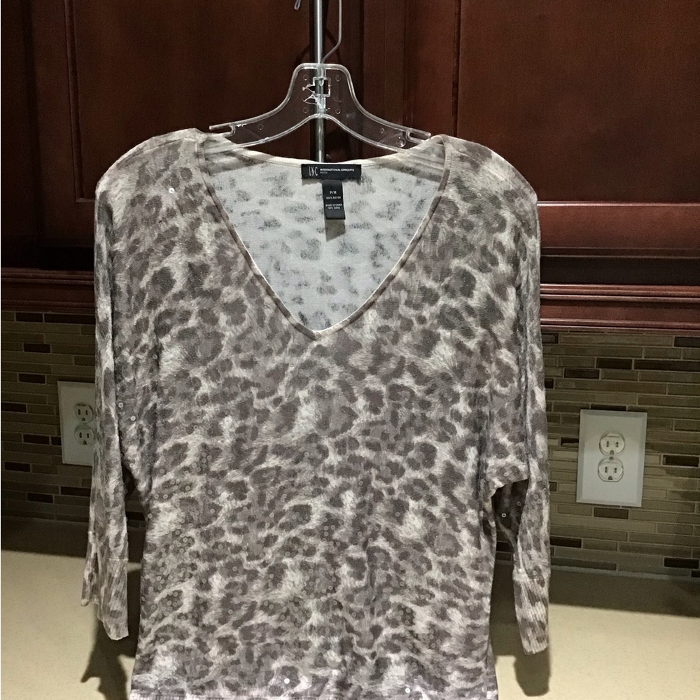 INC International Concept Rhinestone v-neck sweater, size Medium Petite